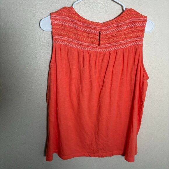 St John's Bay Tank Top Women's XL Smocked Sleeveless Casual Round Neck - Picture 4 of 7